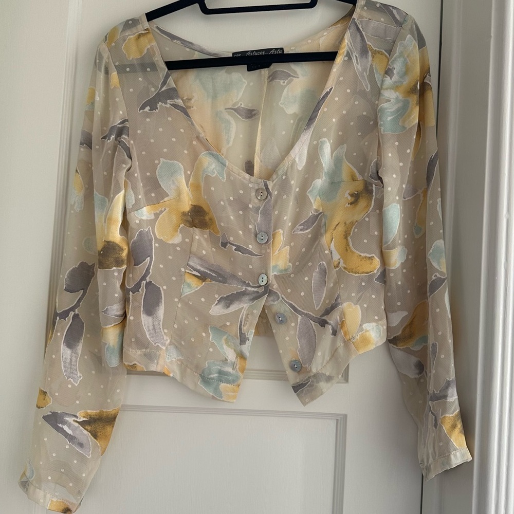 Vintage Y2K French Sheer Fairy Top with Swiss for and floral pattern